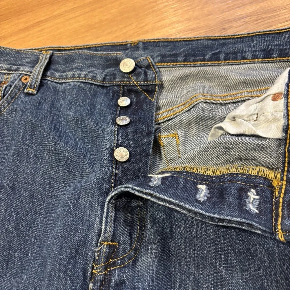 Levis vintage has